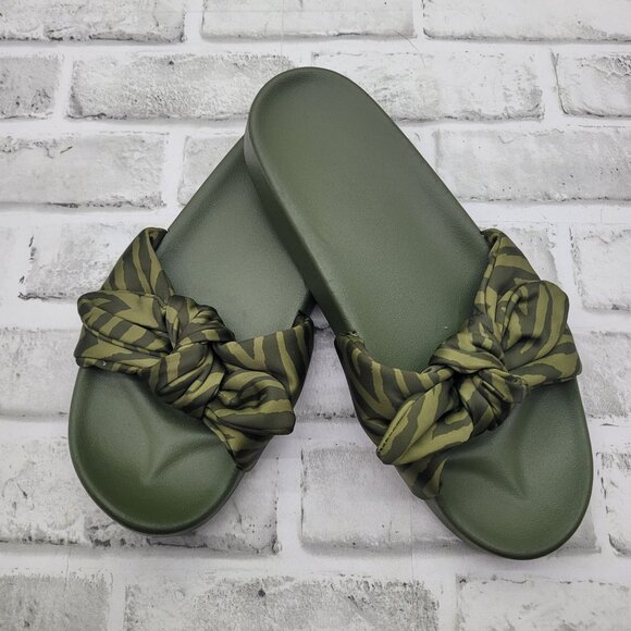 NWOT Victoria's Secret PINK Bow Knot Slide Sandal Forest Hunter Green Size S 5-6 - Picture 1 of 3